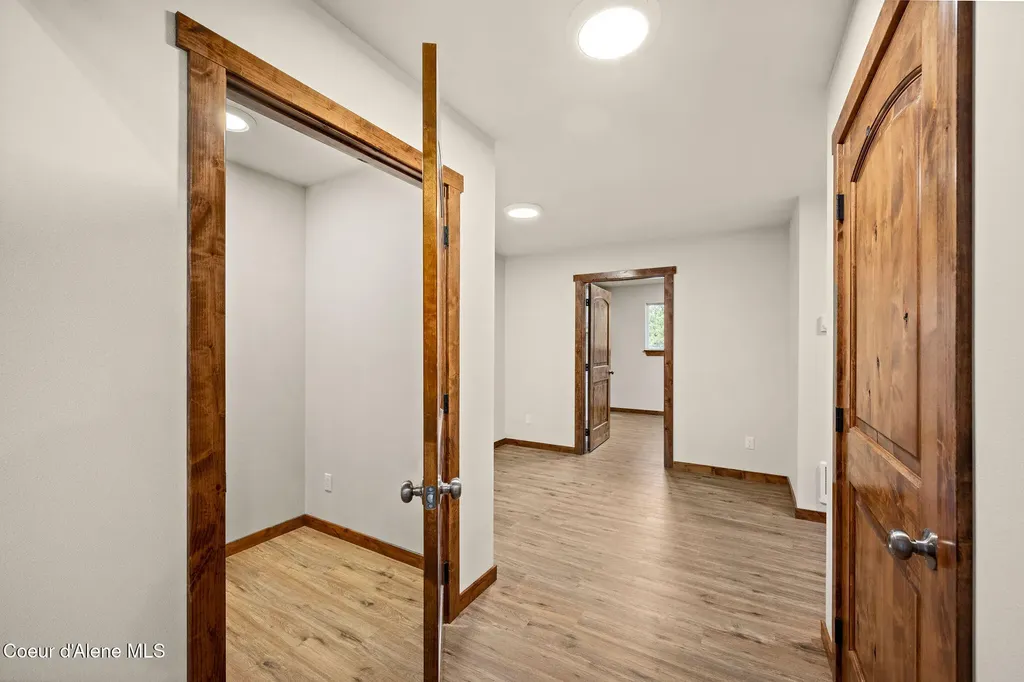 55 Flattery Lane Blanchard ID 83804