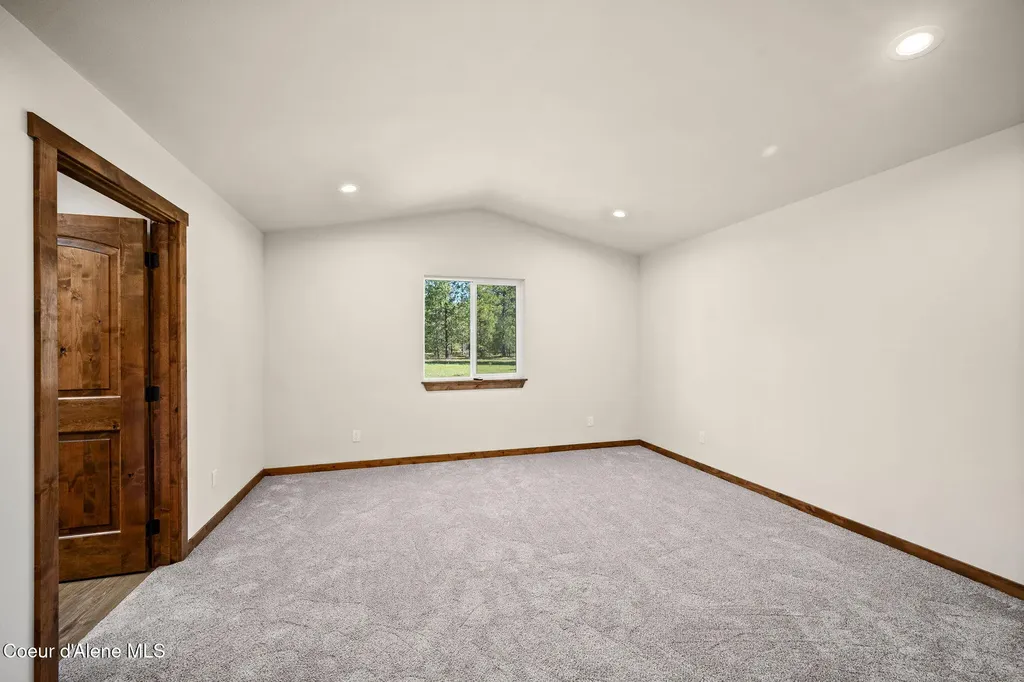 55 Flattery Lane Blanchard ID 83804