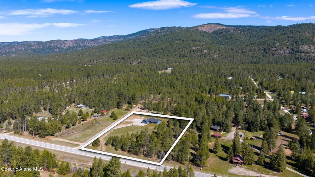 55 Flattery Lane Blanchard ID 83804