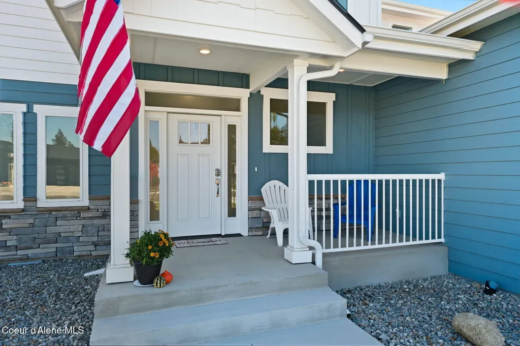 1389 E Ezra Avenue Hayden ID 83835
