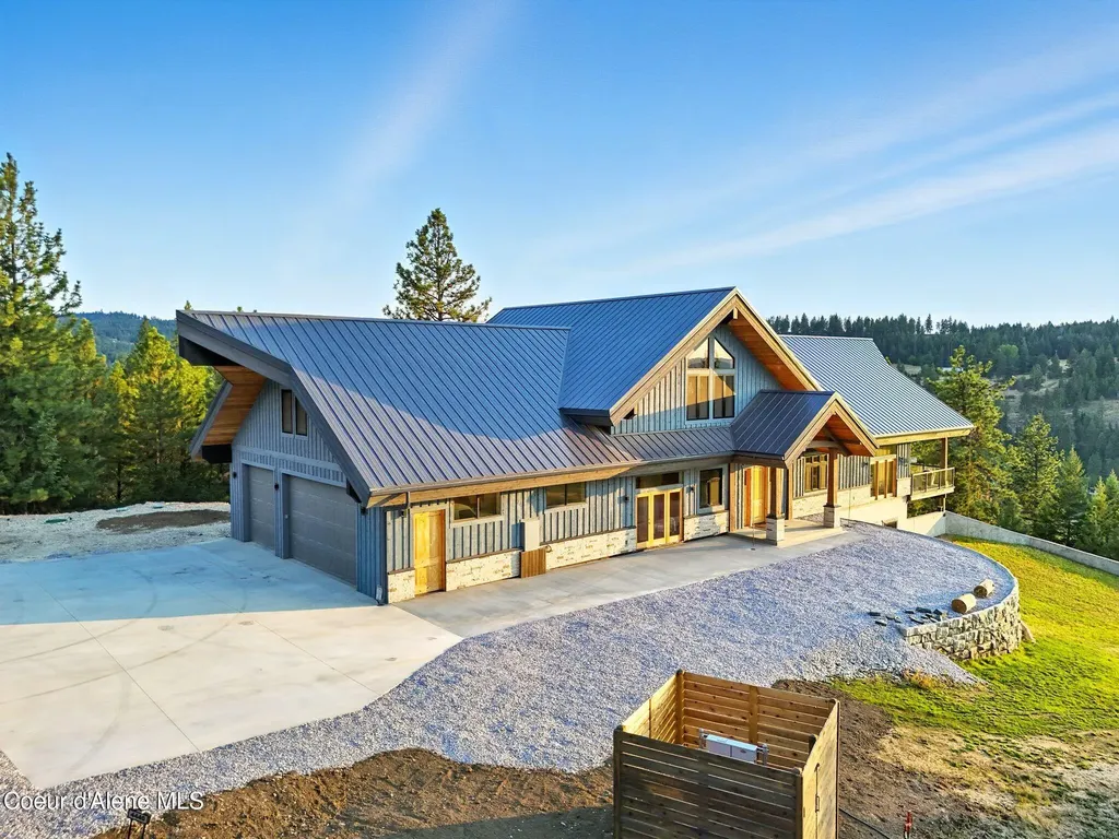4440 E Lisa Road Harrison ID 83833
