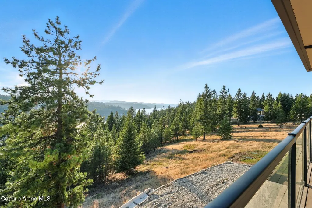 4440 E Lisa Road Harrison ID 83833