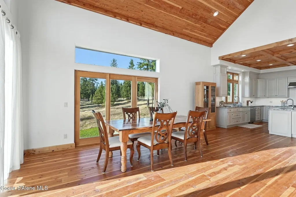 4440 E Lisa Road Harrison ID 83833