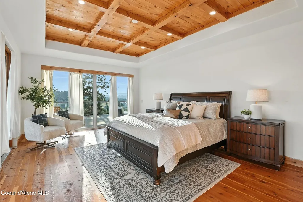 4440 E Lisa Road Harrison ID 83833