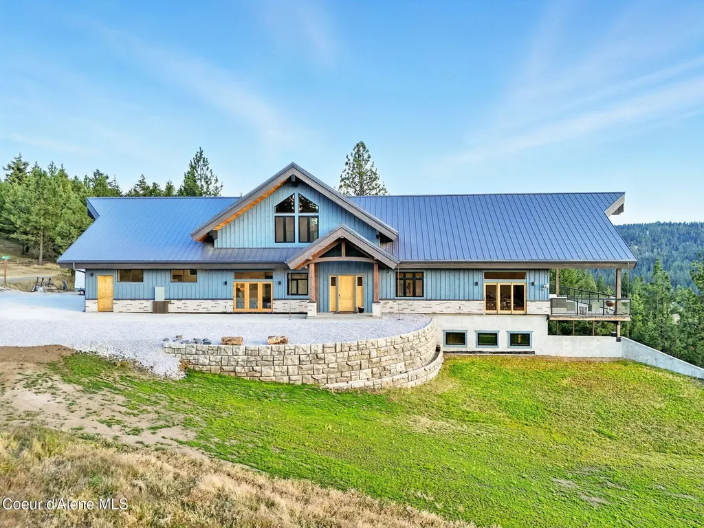 4440 E Lisa Road Harrison ID 83833