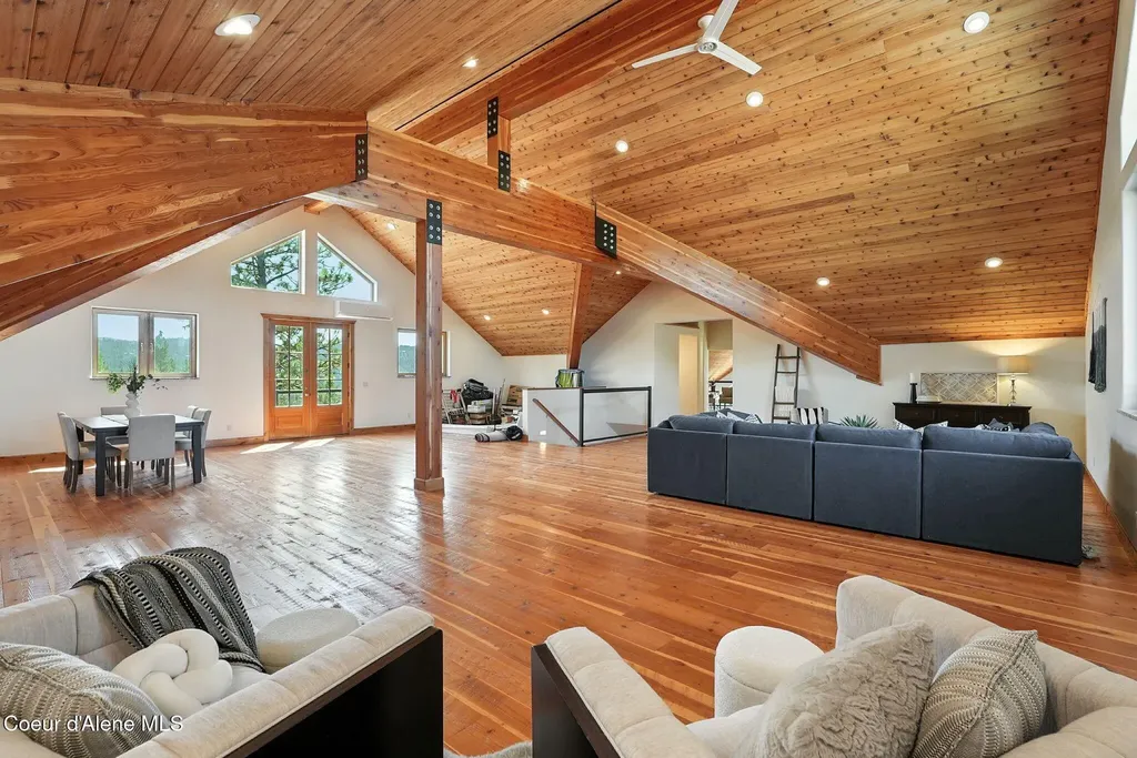4440 E Lisa Road Harrison ID 83833
