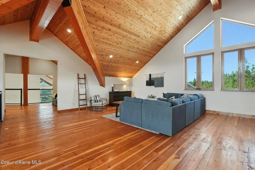 4440 E Lisa Road Harrison ID 83833