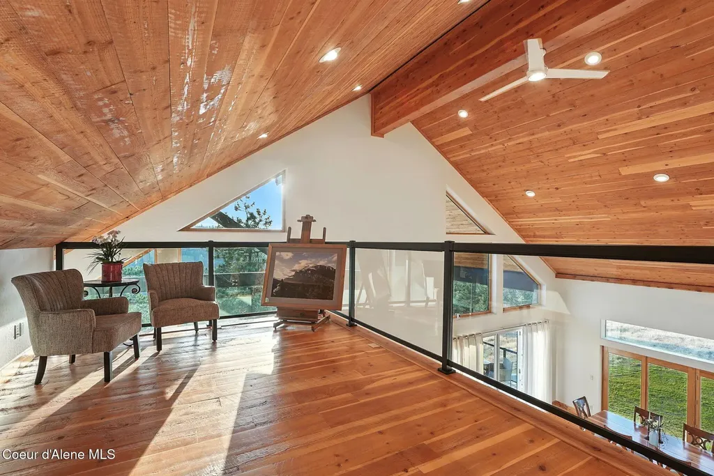 4440 E Lisa Road Harrison ID 83833
