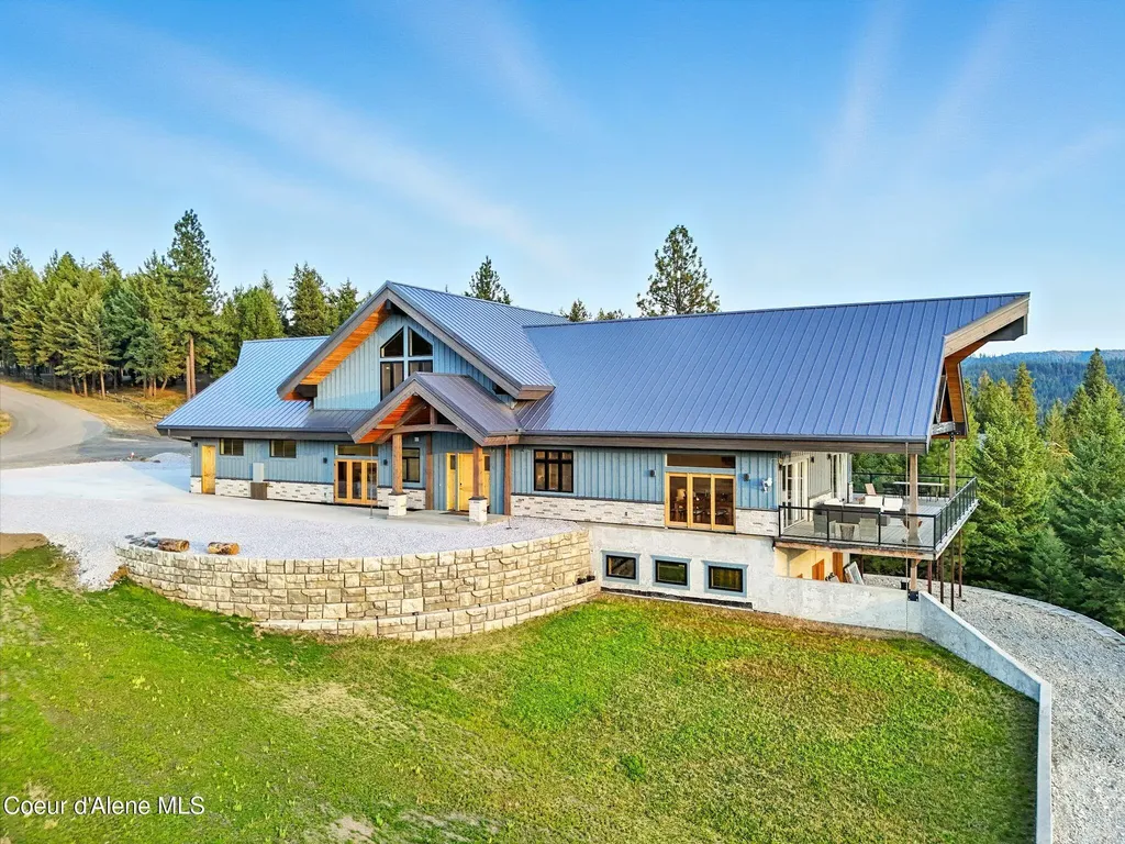 4440 E Lisa Road Harrison ID 83833