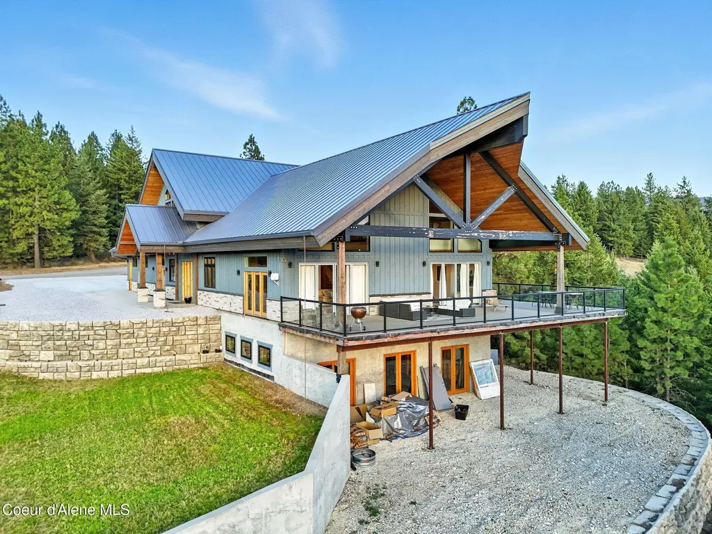 4440 E Lisa Road Harrison ID 83833