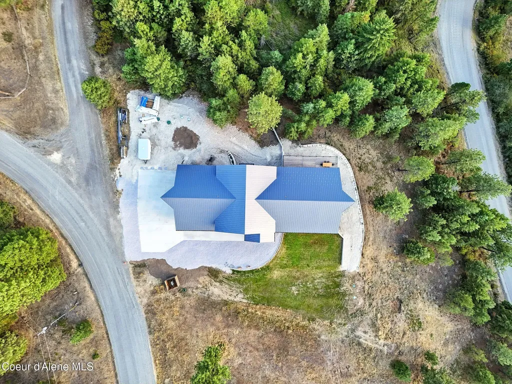 4440 E Lisa Road Harrison ID 83833