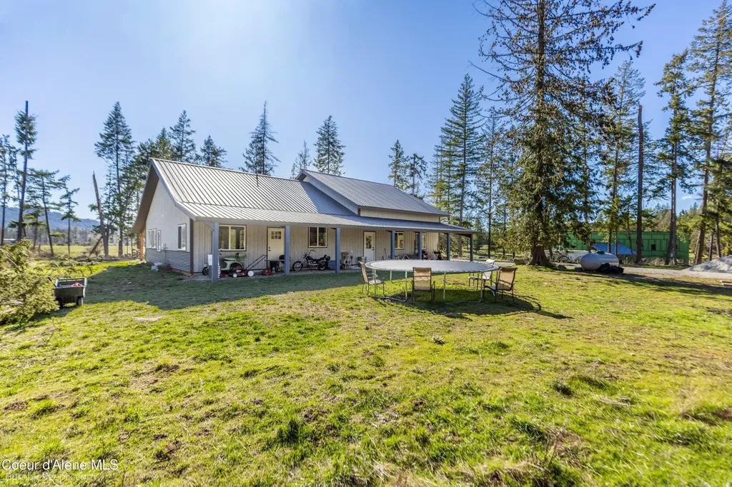 2760 S Sagle Road Sagle ID 83860