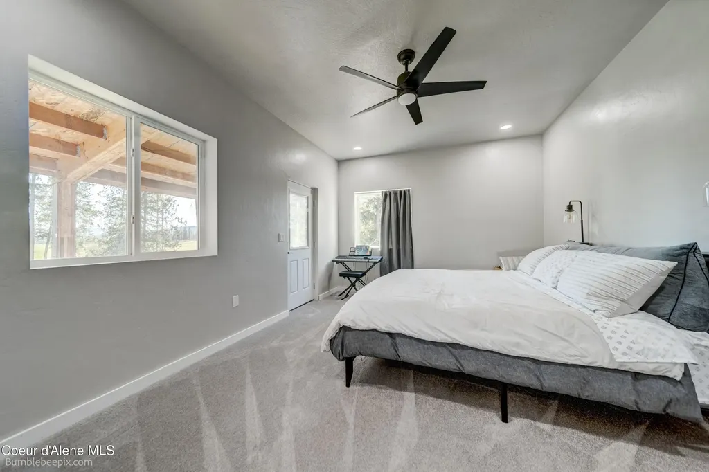 2760 S Sagle Road Sagle ID 83860