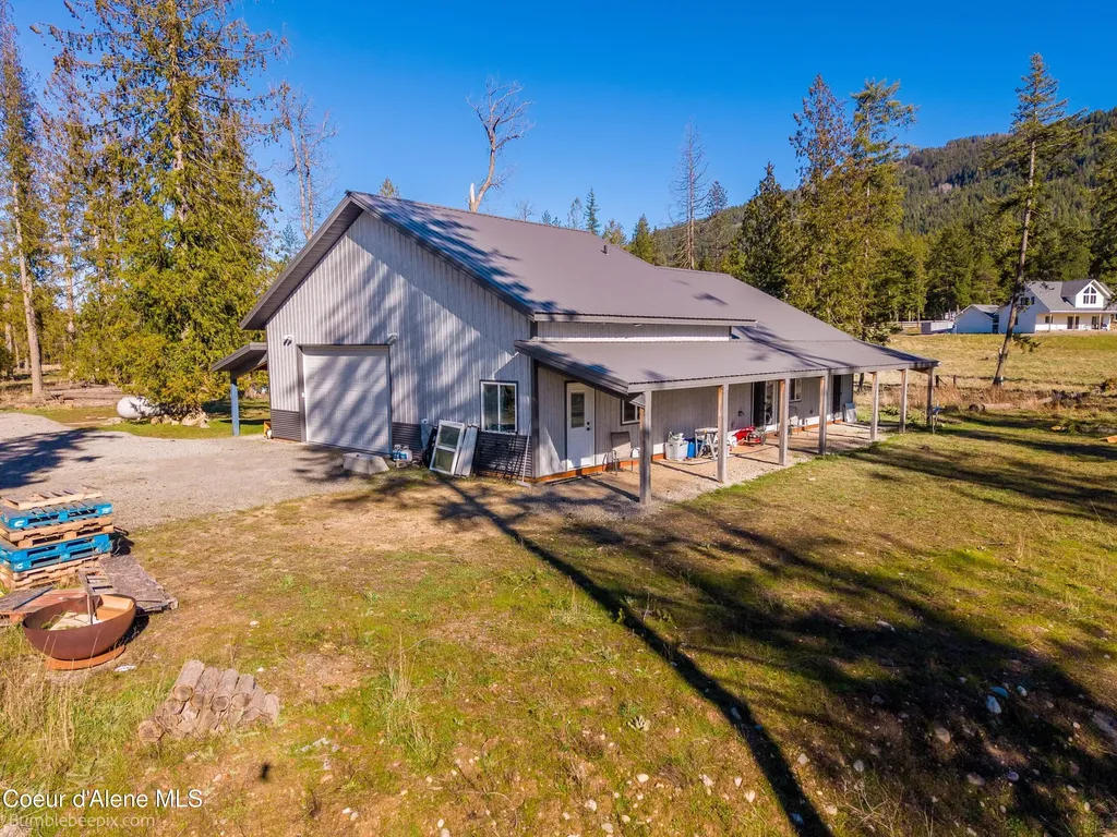 2760 S Sagle Road Sagle ID 83860