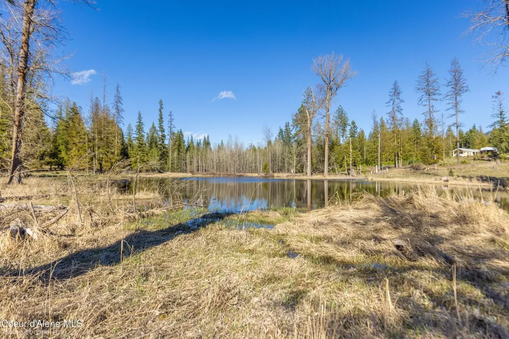 2760 S Sagle Road Sagle ID 83860