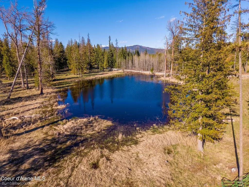 2760 S Sagle Road Sagle ID 83860