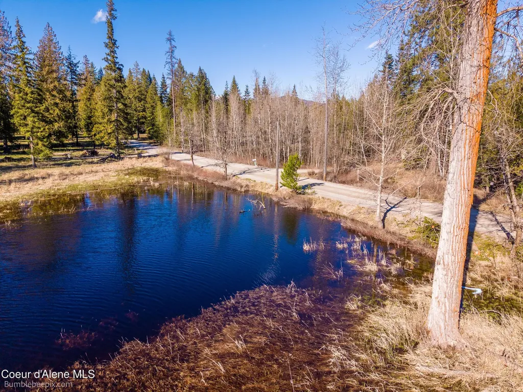 2760 S Sagle Road Sagle ID 83860