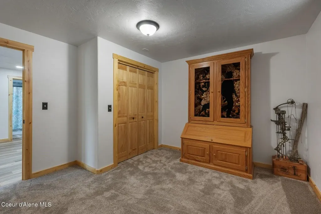 124 Brown Creek Road Naples ID 83847