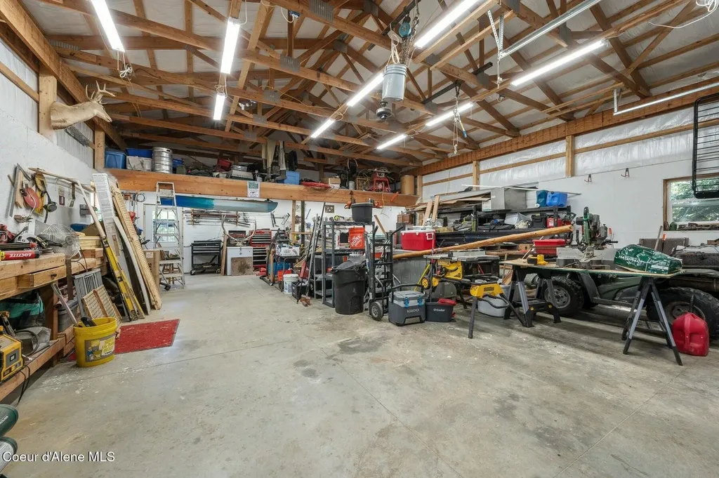 124 Brown Creek Road Naples ID 83847