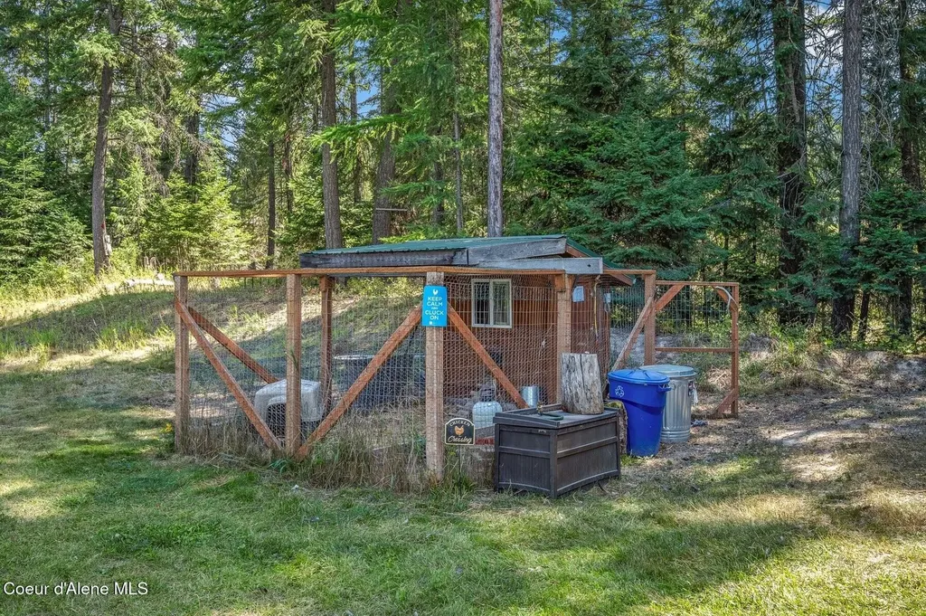 124 Brown Creek Road Naples ID 83847