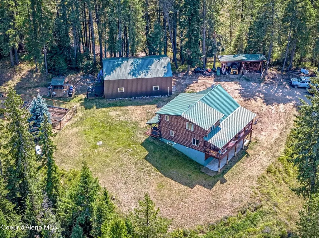 124 Brown Creek Road Naples ID 83847