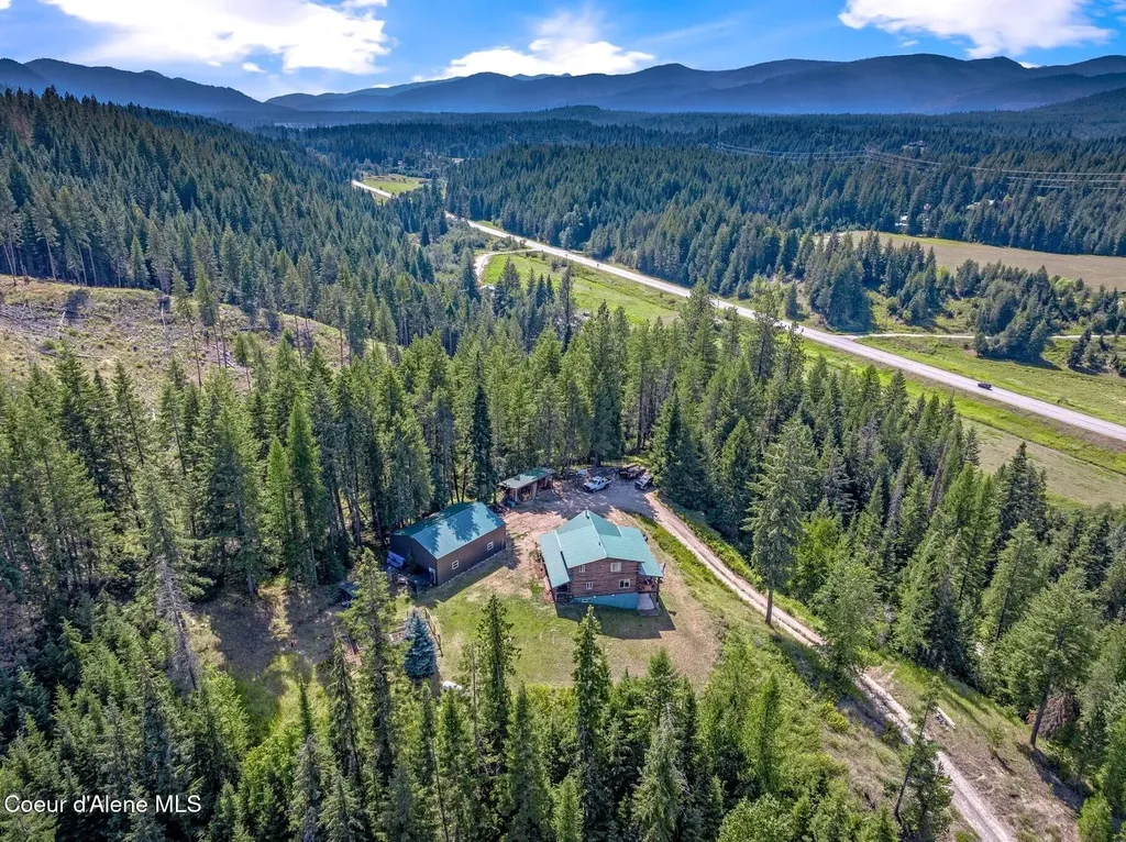 124 Brown Creek Road Naples ID 83847