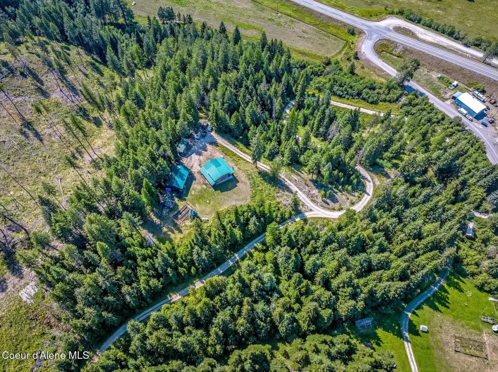 124 Brown Creek Road Naples ID 83847