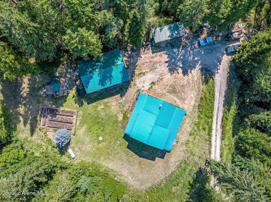 124 Brown Creek Road Naples ID 83847