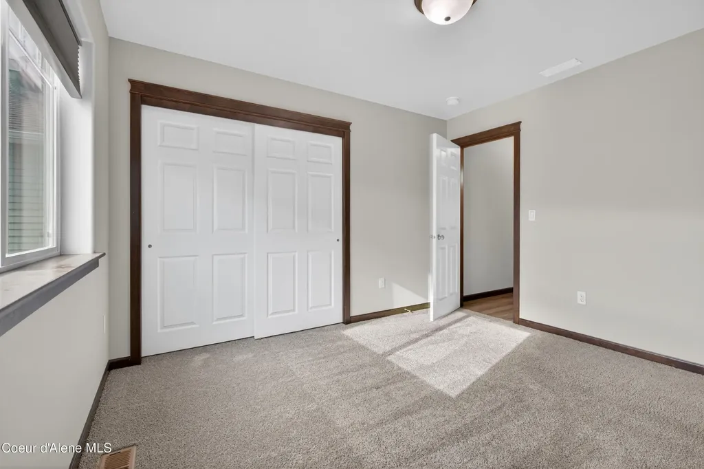 3298 N Kiernan Drive Post Falls ID 83854