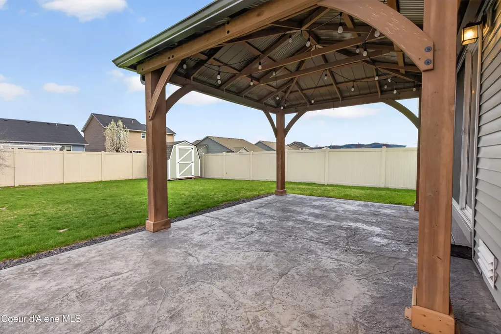 3298 N Kiernan Drive Post Falls ID 83854
