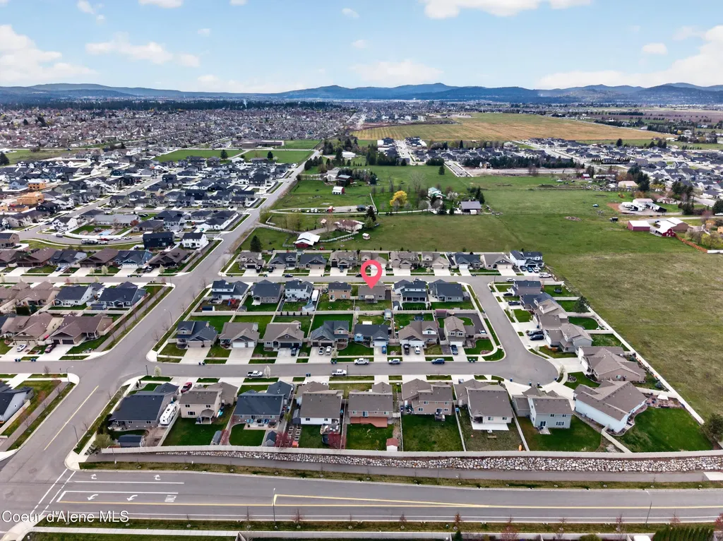 3298 N Kiernan Drive Post Falls ID 83854