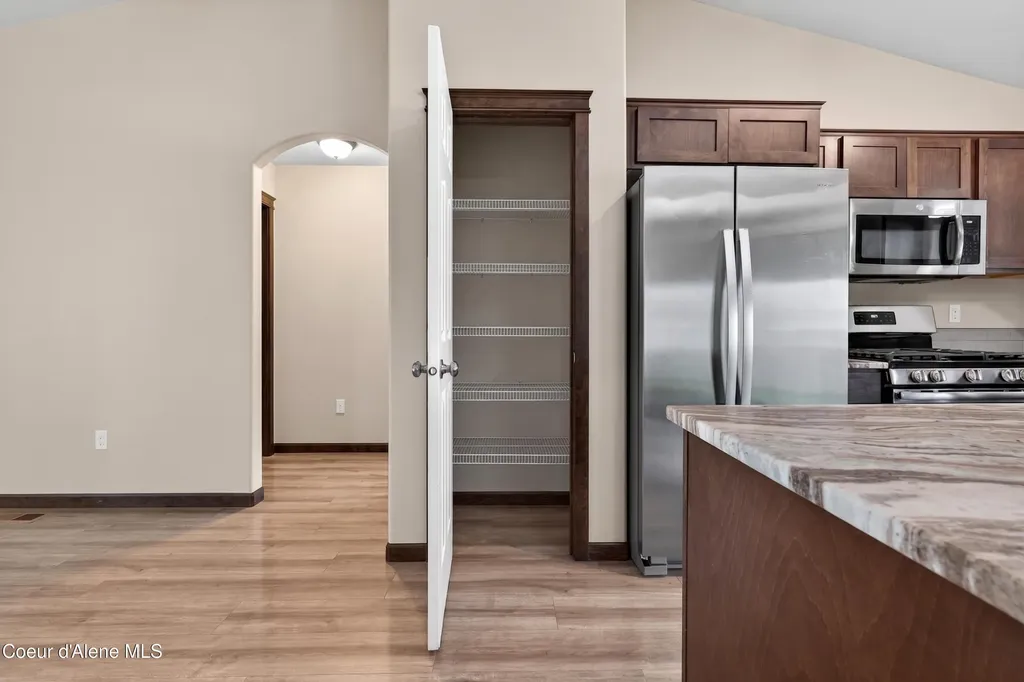 3298 N Kiernan Drive Post Falls ID 83854