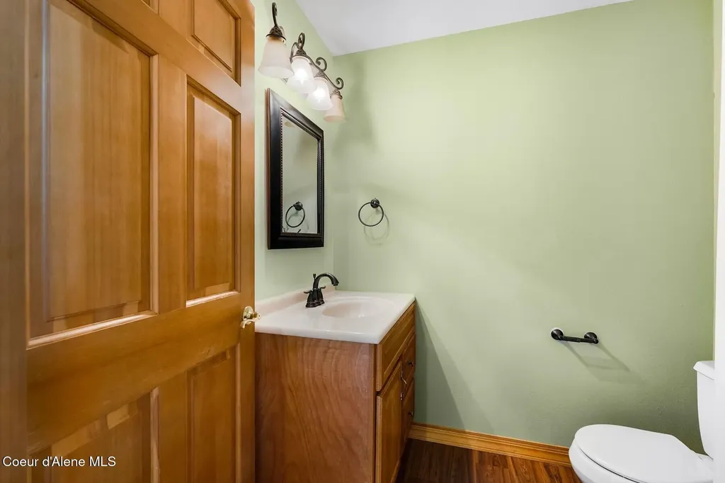3009 Kelrose Lane Sandpoint ID 83864