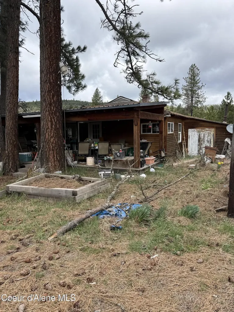 7971 Windfall Pass Road St. Maries ID 83861