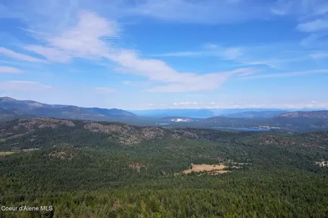 NNA 10 Acres Upper Manley Creek Road Laclede ID 83841