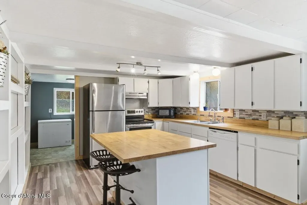446 Weir Gulch Road Pinehurst ID 83850