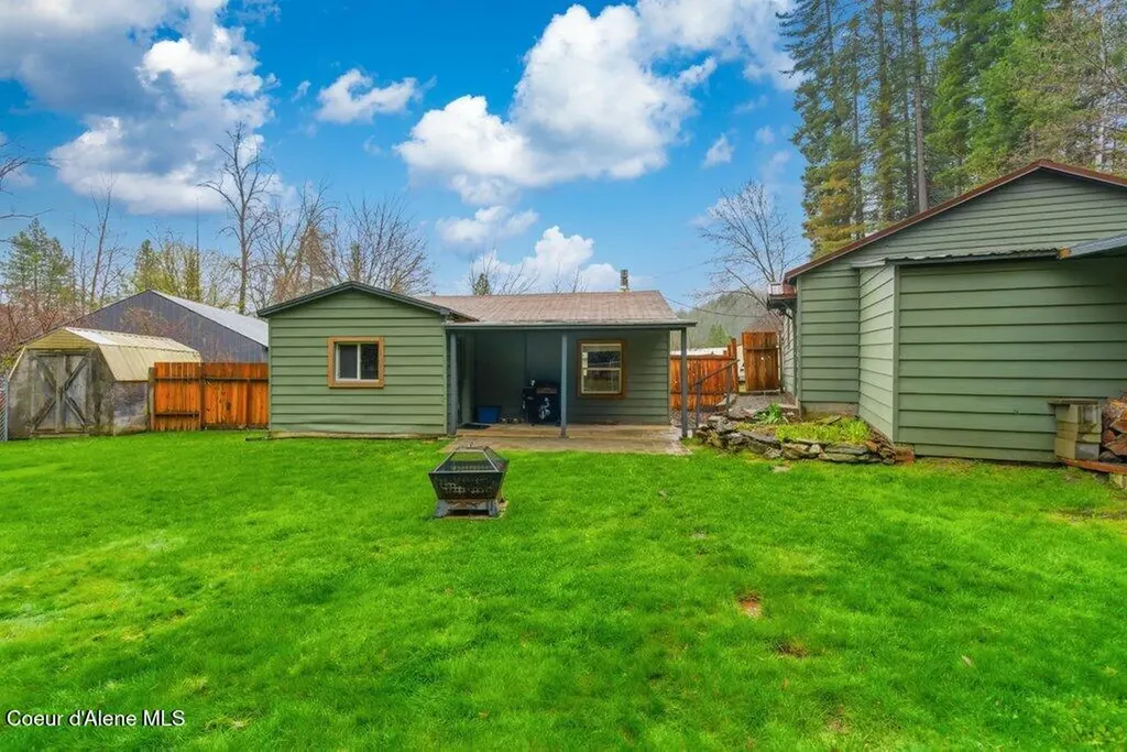446 Weir Gulch Road Pinehurst ID 83850