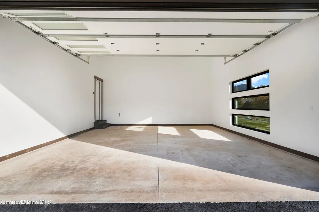 11 Alpenrose Lane Sandpoint ID 83864