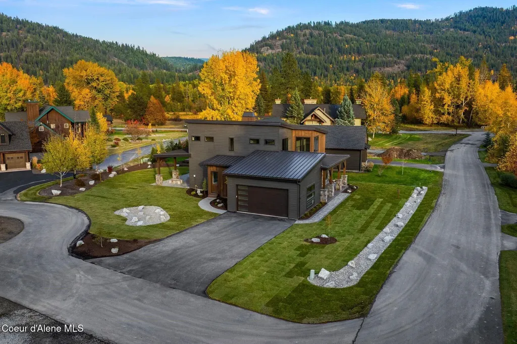 11 Alpenrose Lane Sandpoint ID 83864