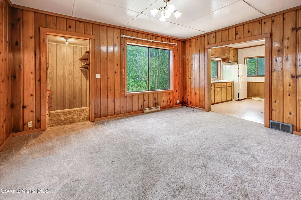 21 Reinoehl Road Kingston ID 83839