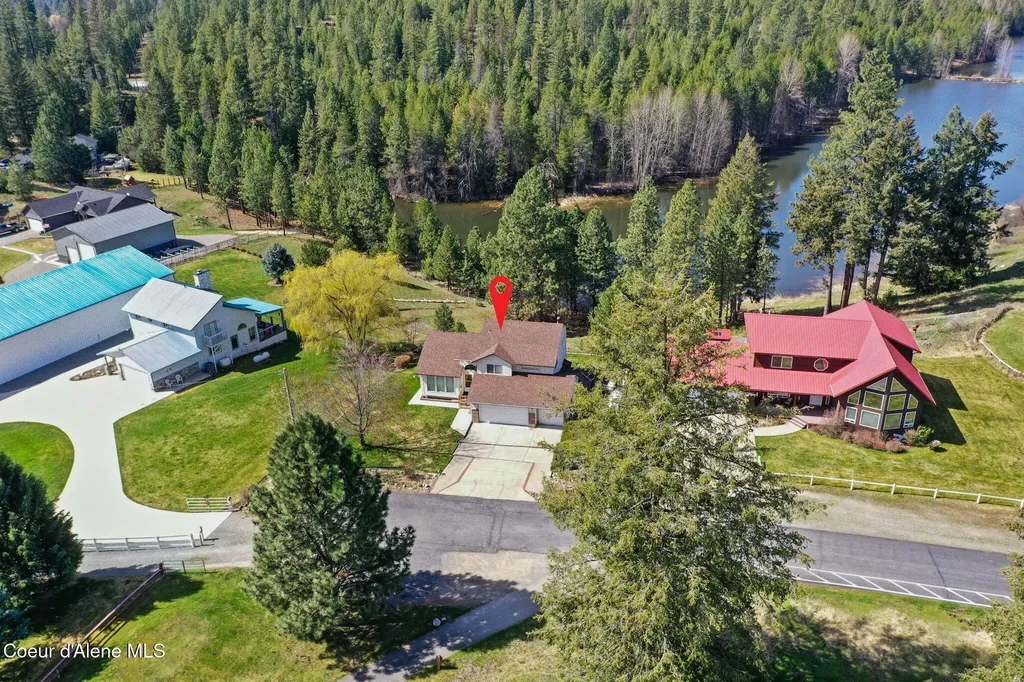 720 Stoneridge Road Blanchard ID 83804