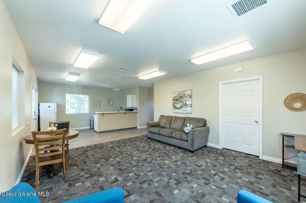 498 W Garwood Road Rathdrum ID 83858