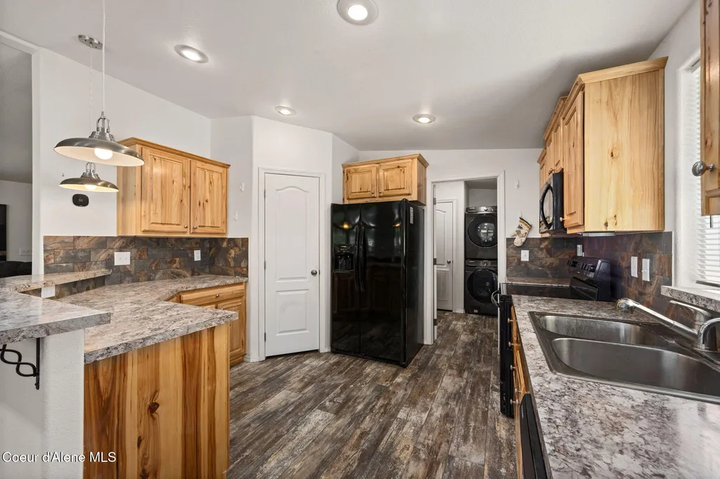 30404 S Sunray Trail Worley ID 83876