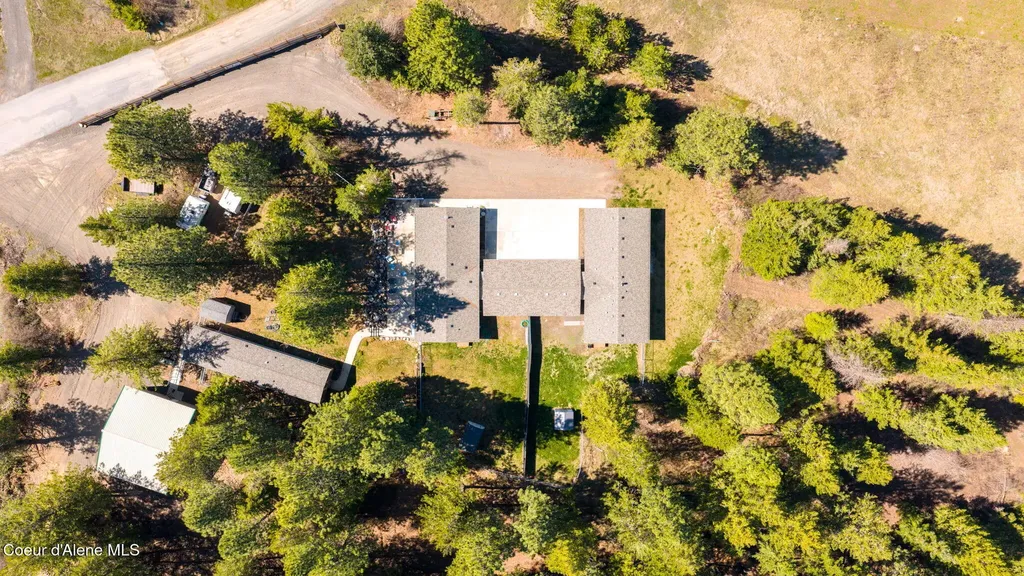 30404 S Sunray Trail Worley ID 83876