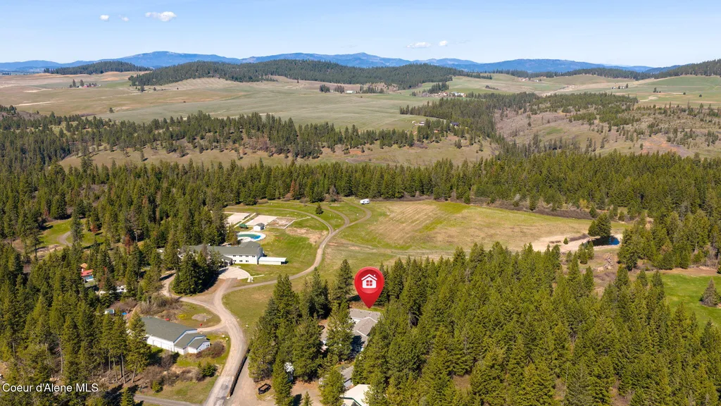 30404 S Sunray Trail Worley ID 83876