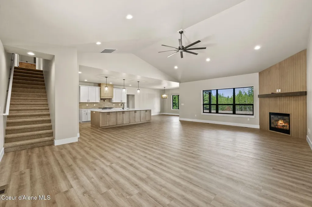 29818 N Archer Road Athol ID 83801