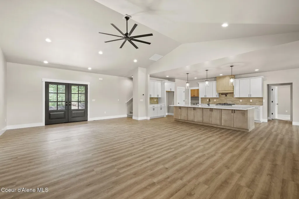 29818 N Archer Road Athol ID 83801