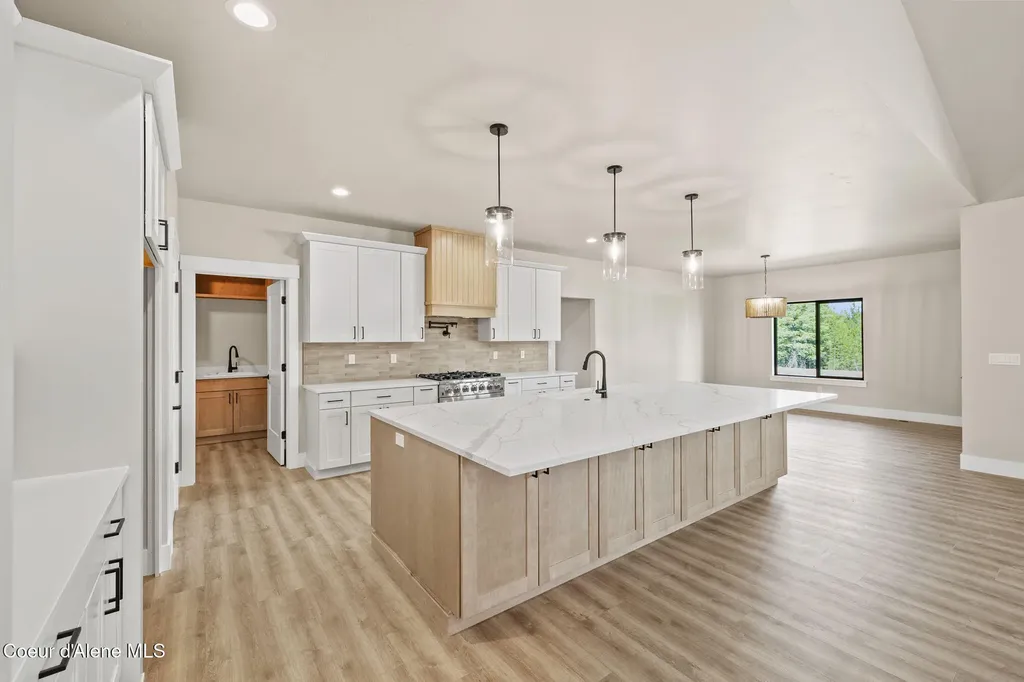 29818 N Archer Road Athol ID 83801
