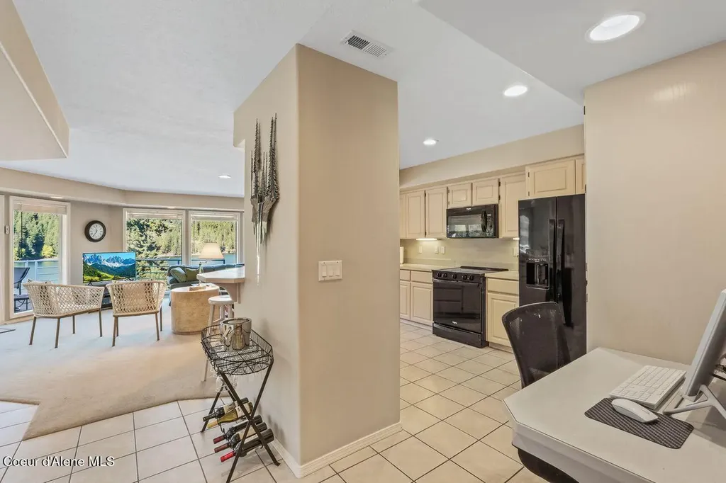 21709 N Viewpoint Drive Rathdrum ID 83858