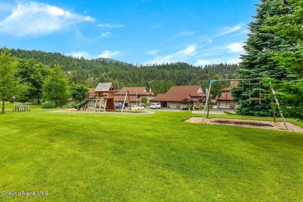 21709 N Viewpoint Drive Rathdrum ID 83858